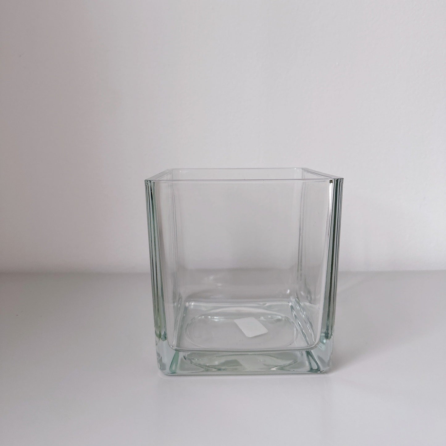 Vase carré 4 3/4 pouces